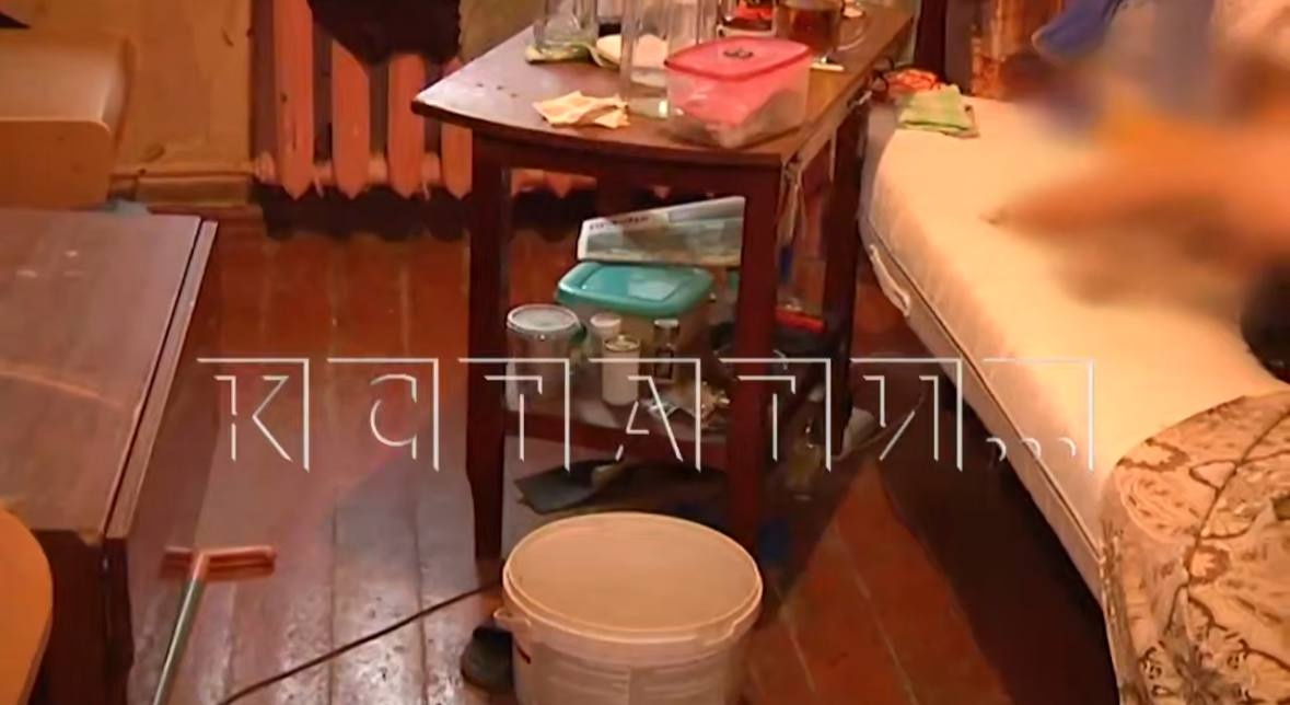 Нижегородцы в общежитии три дня жили по соседству с трупом  - фото 1