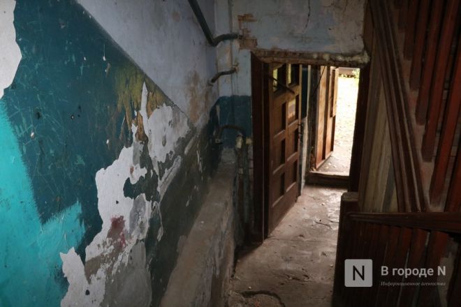 &laquo;Просто существуем&raquo;. Как нижегородцы живут в жутких бараках в районе Бекетова &mdash; фоторепортаж - фото 5