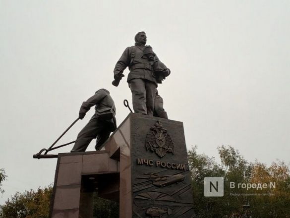 Памятник пожарным-спасателям открыли в Приокском районе - фото 8