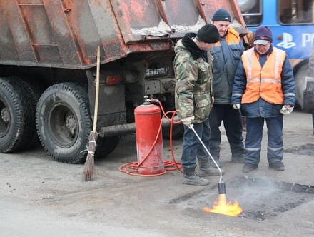 На ямочный ремонт нижегородских дорог направят 200 млн рублей