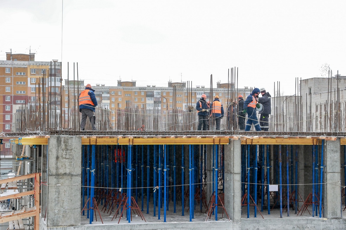 Три дома для расселения аварийного фонда строят в Нижнем Новгороде - фото 1