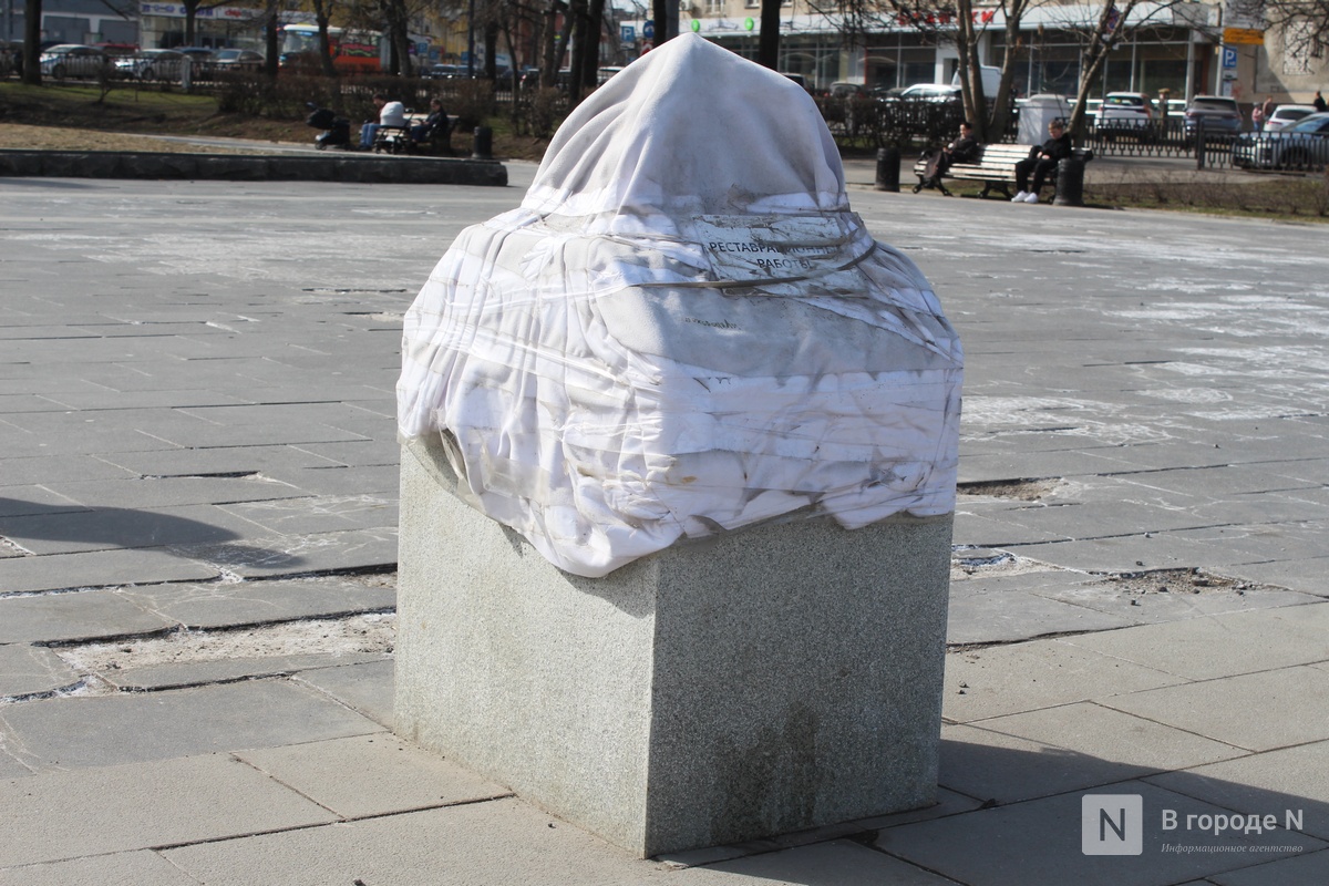 Трещит по швам: как выглядит центр Нижнего Новгорода после аномальной зимы — фоторепортаж - фото 110