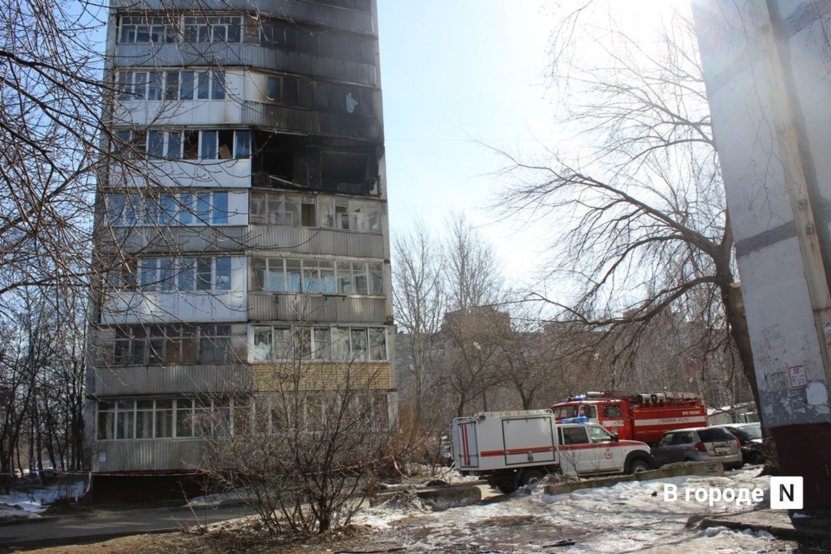 Три квартиры признаны непригодными для проживания после взрыва на Фучика - фото 1