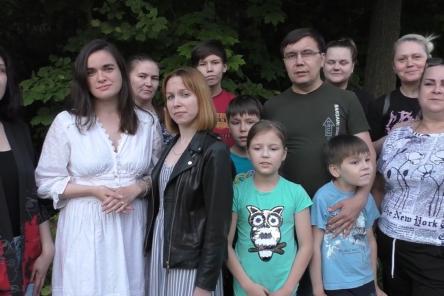 Жители Щербинок просят зампредседателя правительства РФ Абрамченко сохранить аллею на проспекте Гагарина