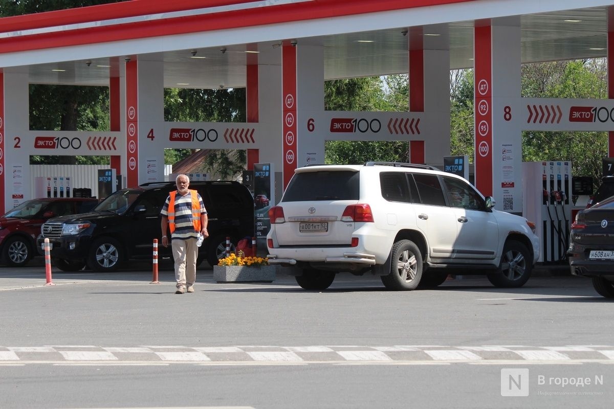Эксперты назвали причины дефицита бензина в Нижегородской области - фото 1