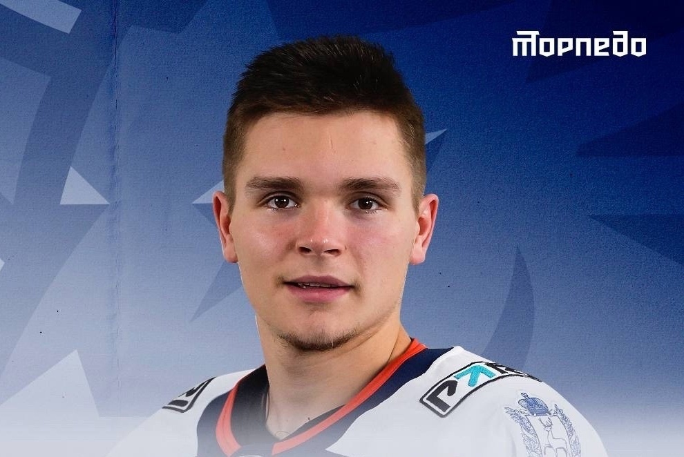 Нападающий Фирстов остался в нижегородском ХК &laquo;Торпедо&raquo; еще на год - фото 1