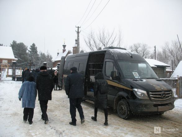 Сенатора от Нижегородской области Владимира Лебедева похоронили в Великовском - фото 9