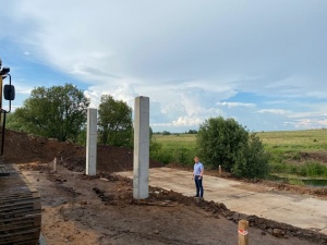 Строительство пятидесятиметрового моста через реку Вичкинза началось в Дивееве