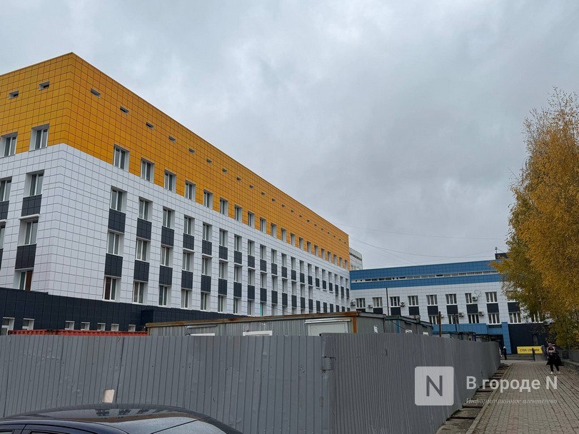 Нижегородцам показали новый корпус областной детской больницы изнутри - фото 25