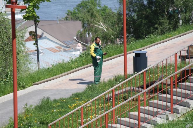 И снова провал: что не успели отремонтировать в Нижнем Новгороде после зимы — фоторепортаж - фото 108