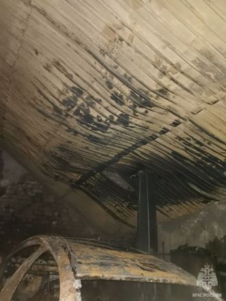 Гараж вместе с автомобилем сгорел в Нижегородской области  - фото 3