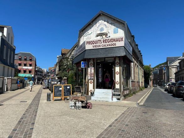 Восторг, бомжи и невкусная еда: нижегородка рассказала об удивительном путешествии в Париж - фото 72