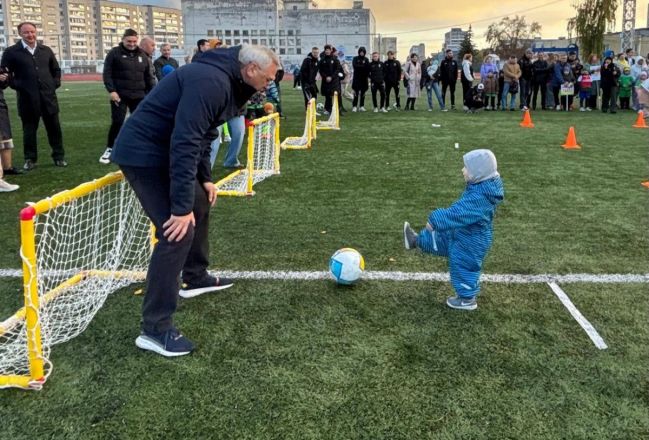 Первый в России мини-футбольный фестиваль для детсадовцев прошел в Дзержинске - фото 1