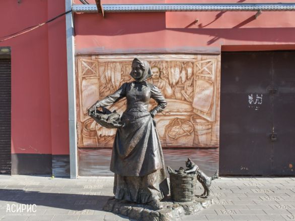 Панно &laquo;Рыбная лавка&raquo; появилось на улице Кожевенной в Нижнем Новгороде - фото 4