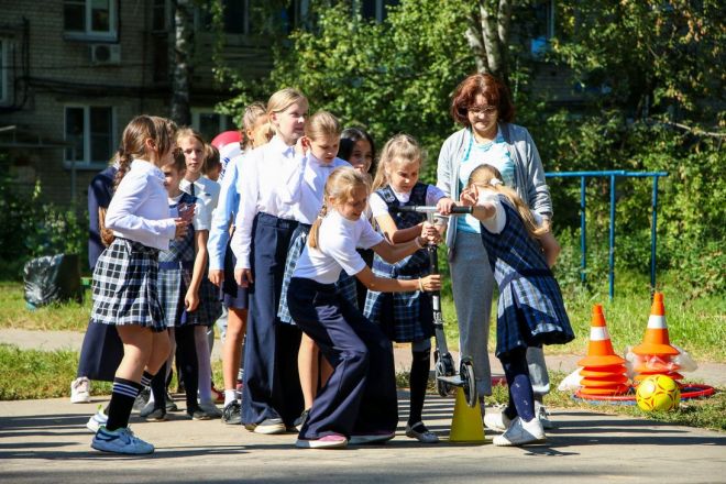 Депутат ЗСНО открыл детскую площадку в Ленинском районе после просьб жителей - фото 7