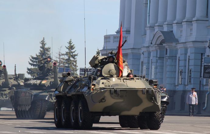 Парад в честь 73-й годовщины Победы прошел в Нижнем Новгороде (ФОТО) - фото 45