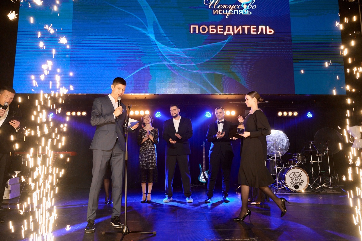 Премия &laquo;Искусство исцелять&raquo;: как награждали лучшие больницы и клиники в Нижнем Новгороде &mdash; репортаж. Часть 2 - фото 33