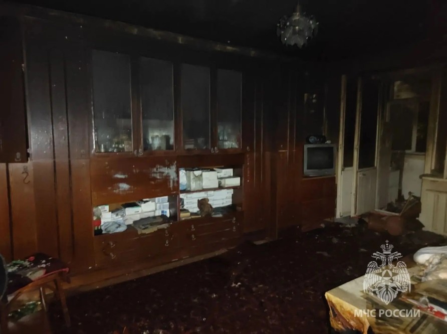 Мужчина погиб при пожаре в многоэтажке в Нижегородской области - фото 1