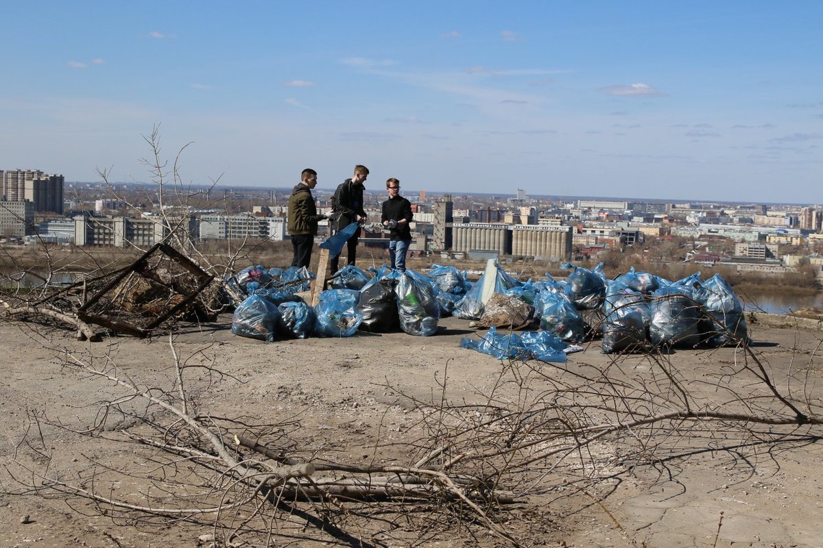 С территории будущего парка &laquo;Горки&raquo; в Нижегородском районе вывезли 500 мешков мусора - фото 1