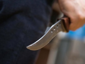 Грабитель-рецидивист зарезал продавца магазина в Урене