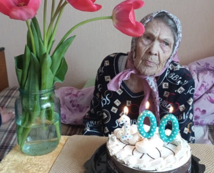 Жительница Сеченовского округа Александра Гришина отметила 100-летний юбилей - фото 1